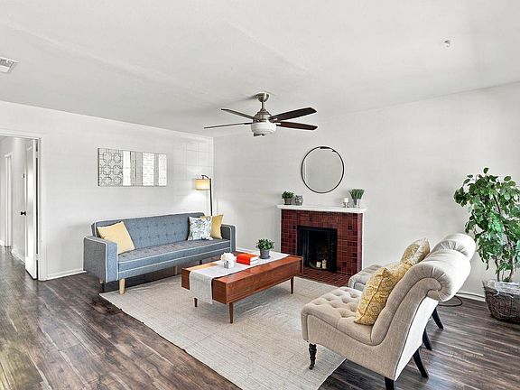 4th image of 3338 Golf Dr