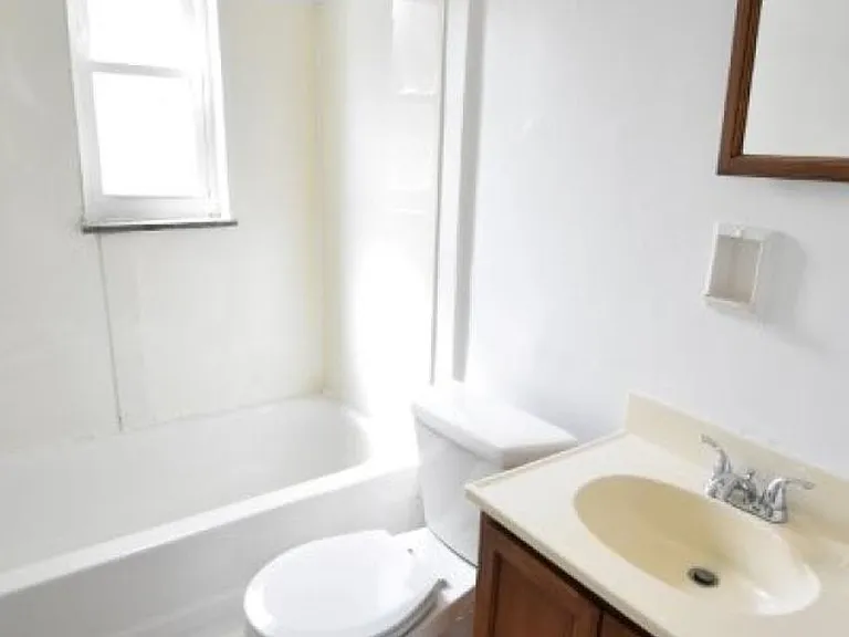 1725-1727 N Star Ave #1729 — Photo 15