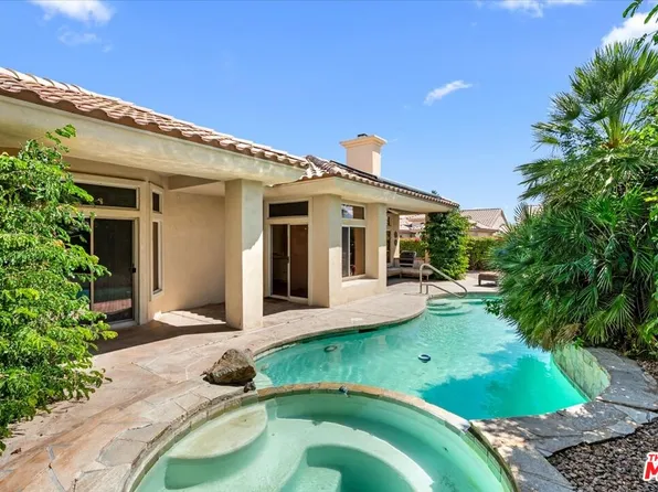 78649 Waterfall Dr, Palm Desert, CA 92211
