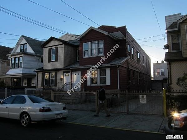 1st image of 10116 116th St