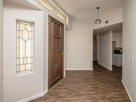 4th image of 649 Aloha Dr