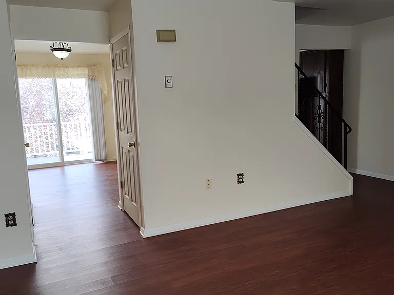 5653 Wood Ln — Photo 4
