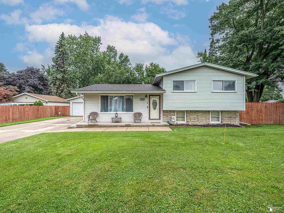 1st image of 5021 Northfield Dr