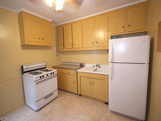 Sold by Fillmore | media 5