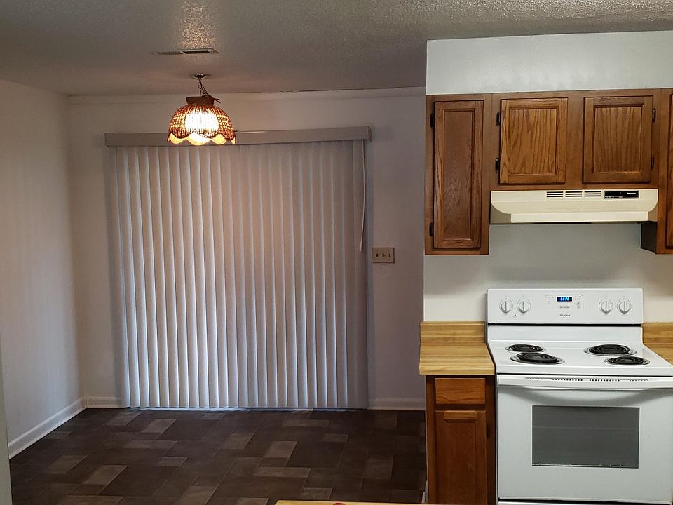 2nd image of 799 Donnell Blvd APT 38