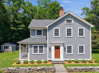 15 High Street, Essex, CT 06426