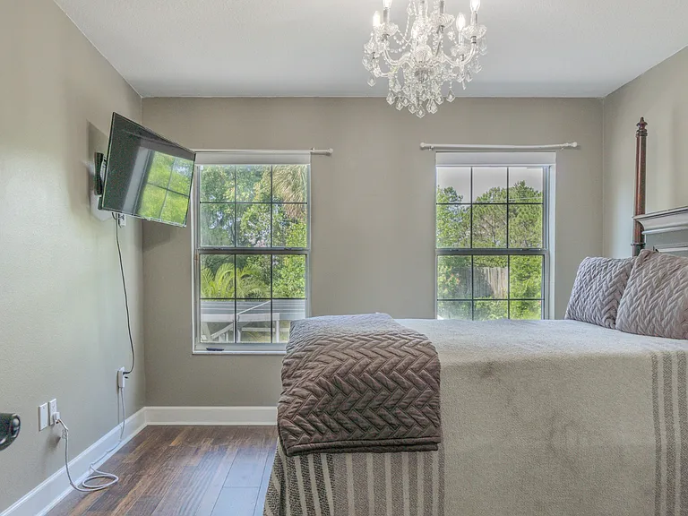 33721 Spring Dr — Photo 35