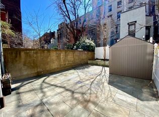 140 W 70th St, New York, NY 10023