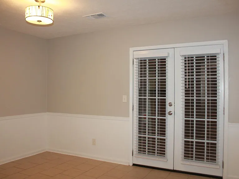 4237 Dejohns Way — Photo 8