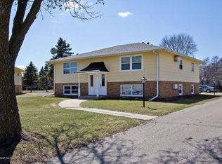 1543 10th Ave SE, Rochester, MN 55904