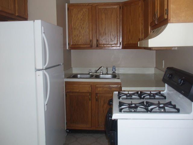 2nd image of 1959 Ackley Ave #301