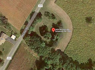 2406 Mountain Rd, Catawissa, PA 17820