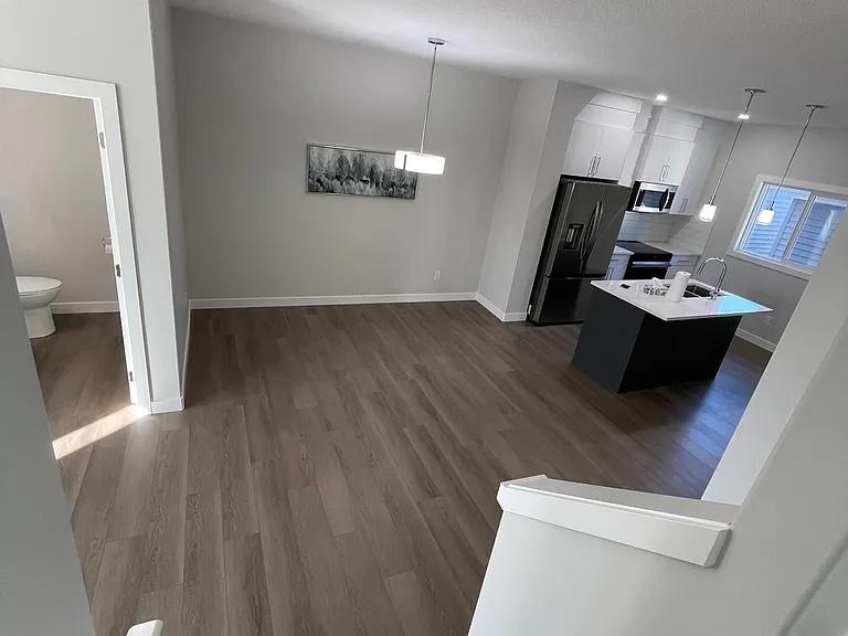 120 Bluff Cv — Photo 17