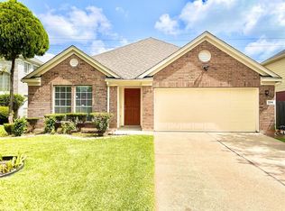 2214 War Admiral Dr, Stafford, TX 77477