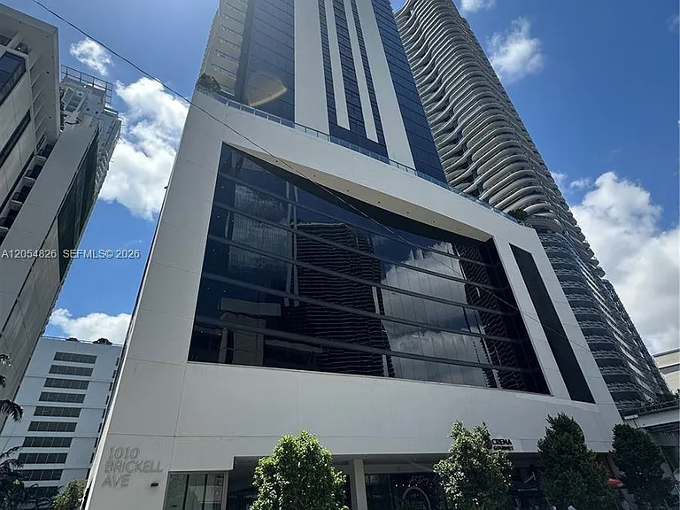 1010 Brickell Ave #2707 — Photo 18