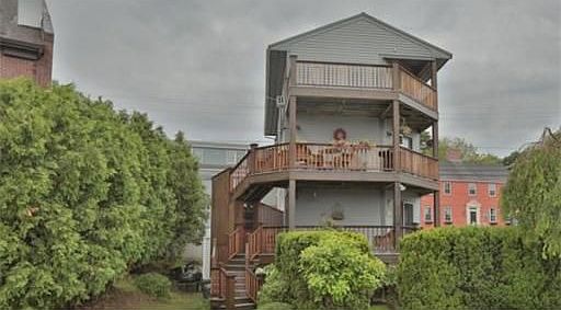 1st image of 140 Merrimac St