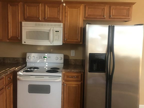 Nice side by side Refrigerator