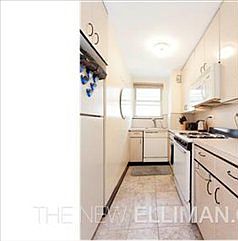 4th image of 408 W 34th St APT 4G