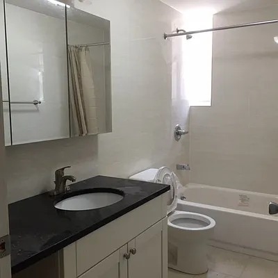 Rented by Kinyu Realty | media 1