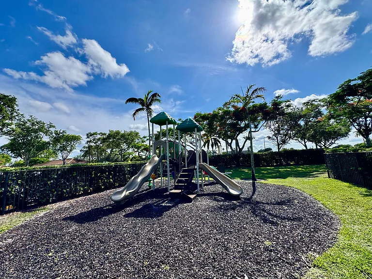 9857 Baywinds Dr #9210 — Photo 44