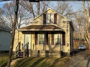 18 Owasco St, Auburn, NY 13021
