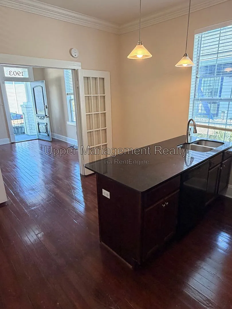 2 bed, 1.0 bath, 800 sqft, $1,650 — Photo 4