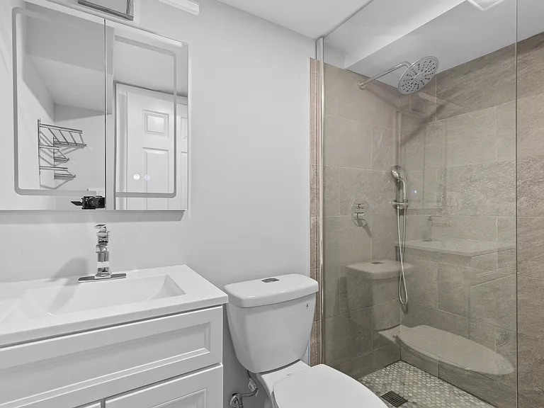36 Ocean Dr E — Photo 18