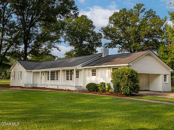 3rd image of 1501 Horseshoe Cir