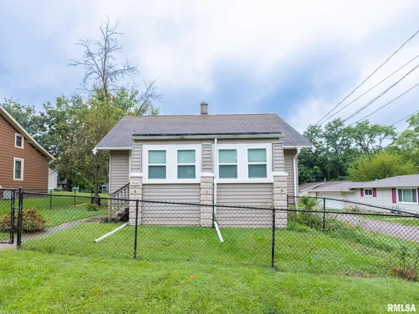 1416 E Moneta Ave, Peoria Heights, IL 61616
