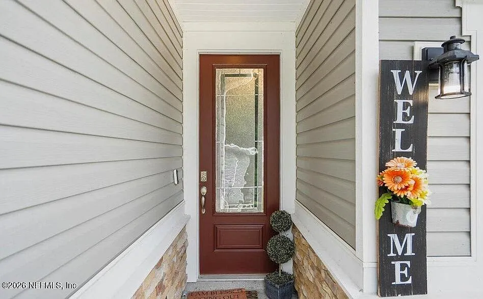 4 bed, 2.5 bath, 2640 sqft, $2,795 — Photo 3