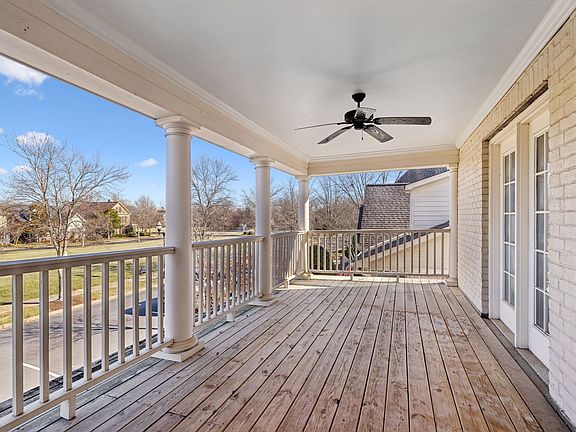 3rd image of 1323 Barkleigh Ln