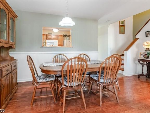5th image of 38 Eagle Dr #5