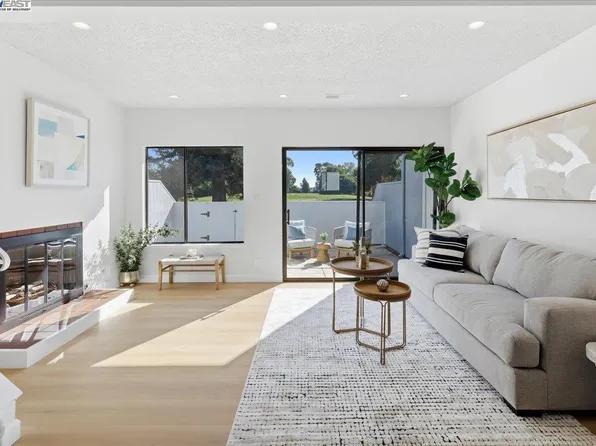 1088 Azalea Ct, Hayward, CA 94541