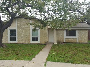 2111 Sheraton Dr, Carrollton, TX 75007