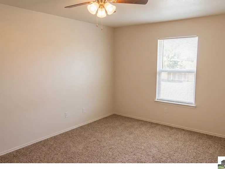 2706 Lucille Dr #A — Photo 9