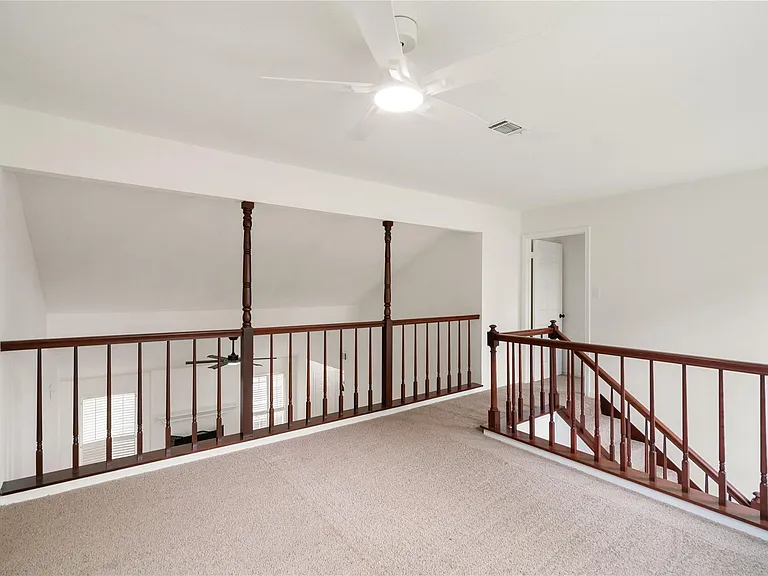 915 S Diamondhead Blvd — Photo 17