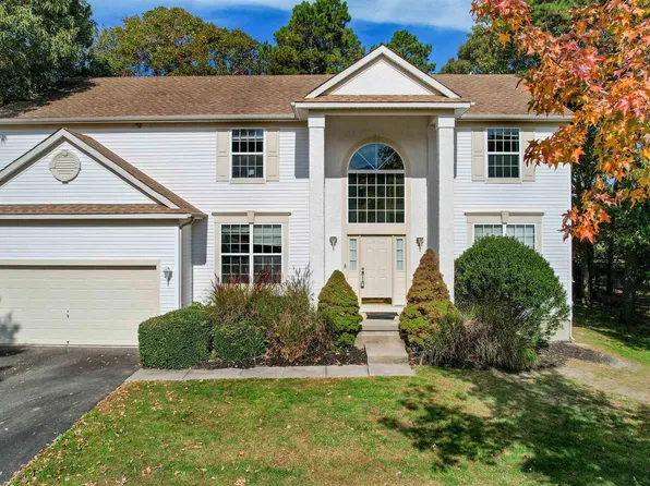24 Equestrian Rd, Egg Harbor Township, NJ 08234