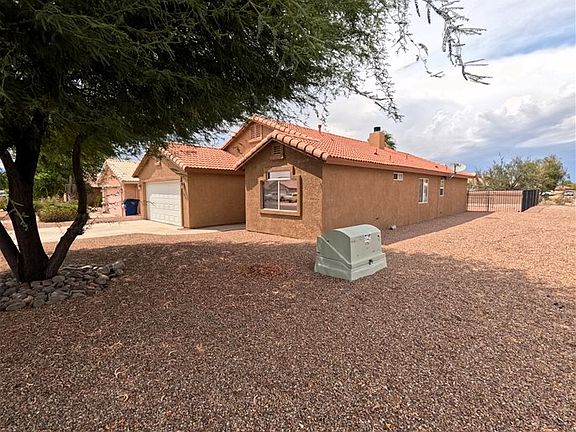2nd image of 1675 E Segovia Way