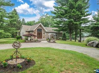 1 Evergreen Drive, Chester Township, NJ 07930
