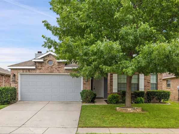 8908 King Ranch Dr, Aubrey, TX 76227