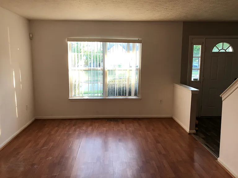 11000 Captains View Ln — Photo 4