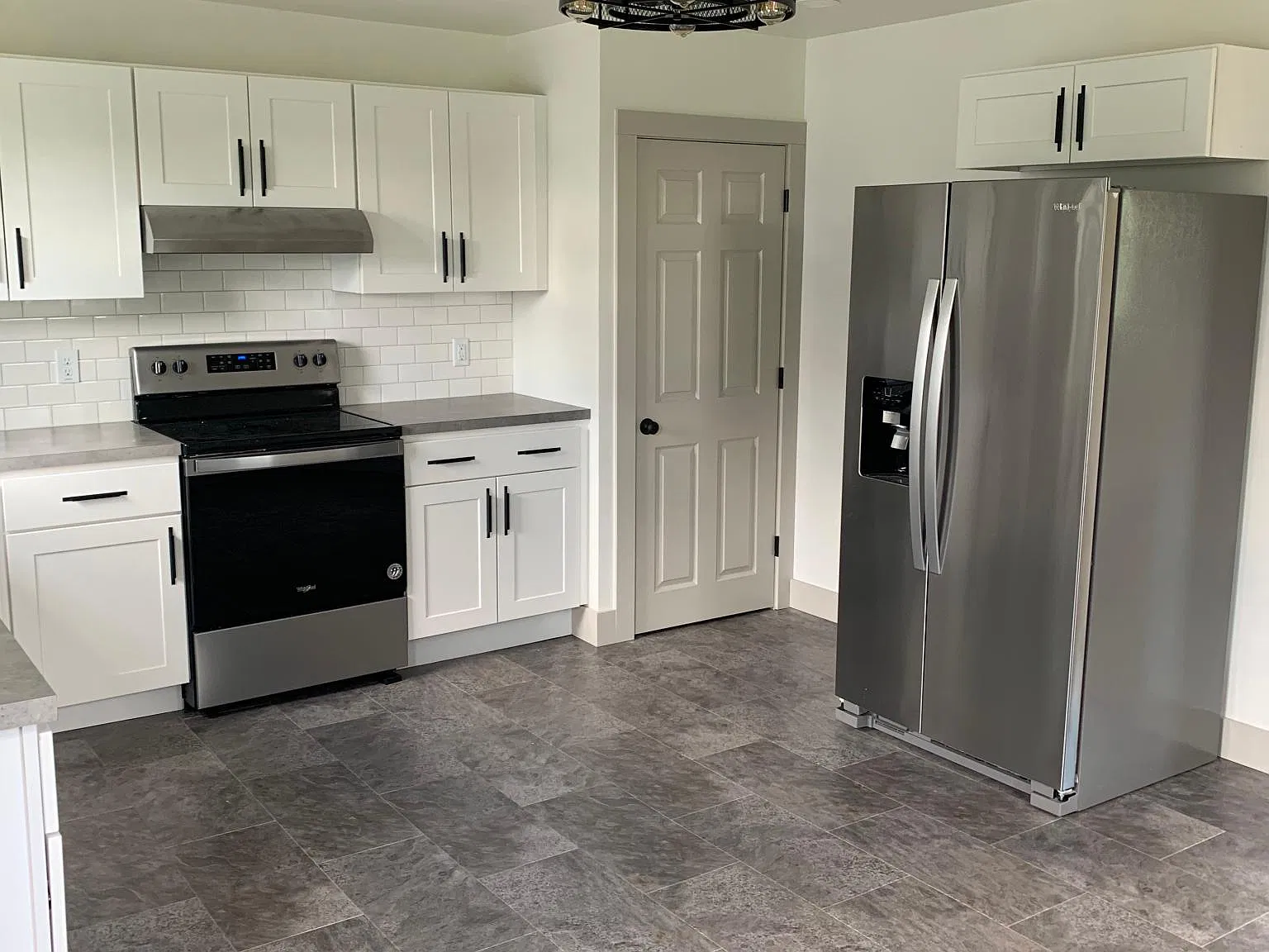 1301 Benner Pike — Photo 2