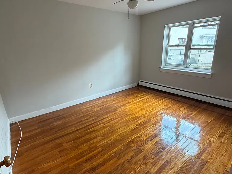 61 Selkirk Rd #3 — Photo 3