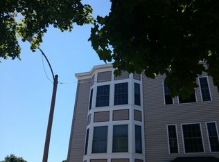 2 Centre Ave #4A, Dorchester, MA 02124