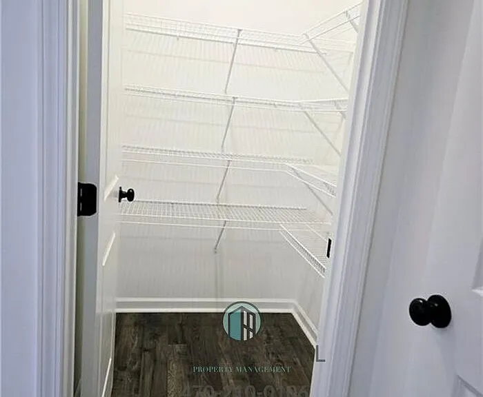 6162 Wayburn St — Photo 11