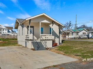 29 Humbert St, Seneca, SC 29678