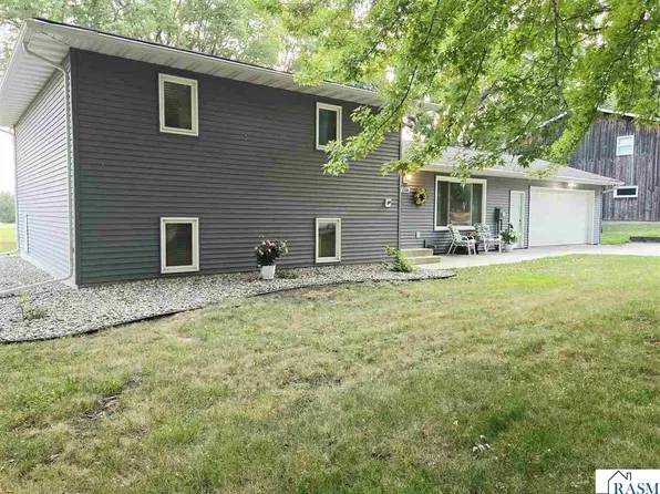 1506 Southridge Rd, New Ulm, MN 56073