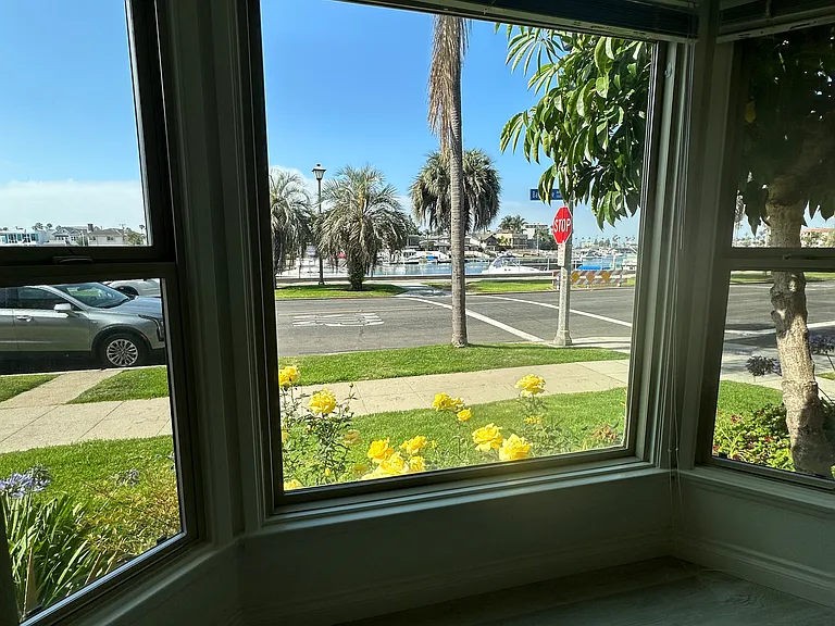 301 Bay Shore Ave #A — Photo 20