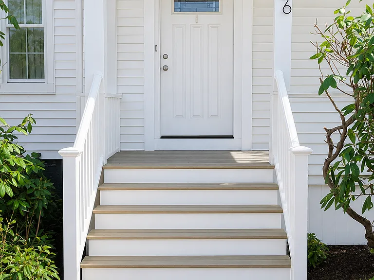 286 W Main St — Photo 10