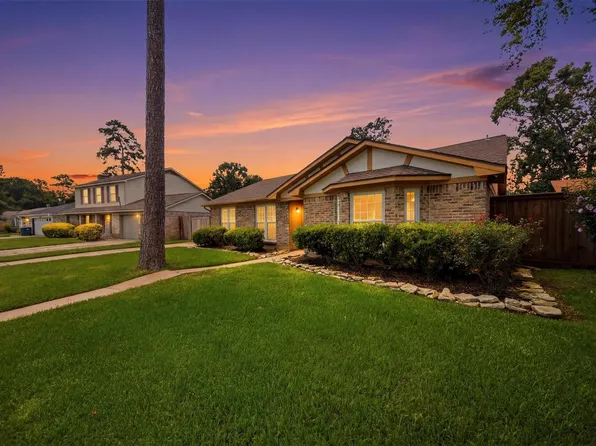 24015 Spring Mill Ln, Spring, TX 77373